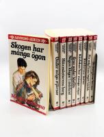 Sandemo-serien bok 2, 15, 17, 18, 19, 21, 23, 33 6 37 (2. Skogen har många ögon, 15. Under eviga stjärnor, 17. Häxmästarens borg, 18. Någon klagar i mörkret, 19. Grav under höstlöv, 21. Liljegårdens hemlighet, 23. Riddarens dotter, 33. För mig finns ingen kärlek & 37. De övergivna barnen)