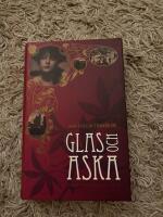 Glas och Aska