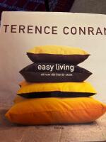 Easy living : ett hem d&auml;r livet &auml;r sk&ouml;nt