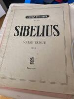 Valse triset op 44