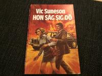 Hon s&aring;g sig d&ouml;