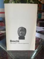 &Aring;tta pj&auml;ser i radioarrangemang