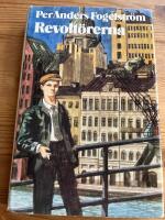 Revolt&ouml;rerna : ynglingar, 1936 : roman