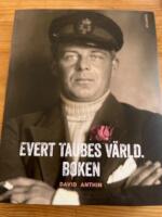 Evert Taubes v&auml;rld. Boken