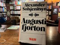 Augusti fjorton : (gamla tider&auml;kningen)