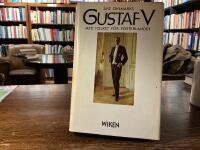 Gustaf V : med folket f&ouml;r fosterlandet