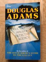 Dirk Gently's holistic detective agency (engelska)
