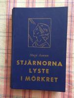  Stj&auml;rnorna lyste i m&ouml;rkret 