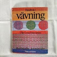 Handbok i v&auml;vning : bindningsl&auml;ra, konstv&auml;vnader