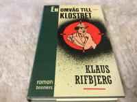En omv&auml;g till klostret : [roman]