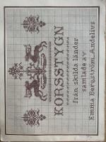 Korsstygn fr&aring;n skilda l&auml;nder samlade av Emma Bergstr&ouml;m Andelius