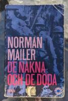 De nakna och de d&ouml;da 