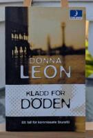 Kl&auml;dd f&ouml;r d&ouml;den