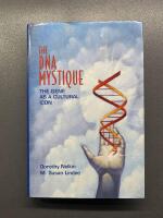 The DNA mystique - the gene as a cultural icon