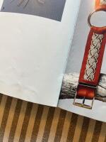 Tenntr&aring;dsbroderier : Beskrivningar och m&ouml;nster f&ouml;r armband, smycken och andra saker