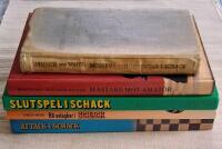 Fem g&aring;nger schack: Attack i schack, Bli oslagbar i schack : en tiger vid br&auml;det, Slutspel i schack, M&auml;stare mot amat&ouml;r och Moderna spel&ouml;ppningar i schack
