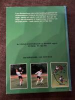 Fotbollskola : teknik, taktik, tr&auml;ning