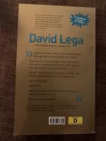 David Lega : n&auml;r inte armarna r&auml;cker till