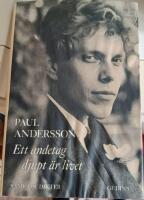  Ett andetag djupt &auml;r livet : samlade dikter