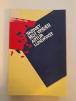 Skrivet mot vinden : artiklar ur tidningar och tidskrifter