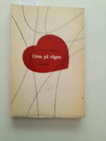 Orm p&aring; v&auml;gen. Noveller