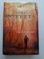 Jagad av l&ouml;gnen - sp&auml;nningsroman