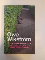 L&aring;ngsamhetens lov : Eller v&aring;dan av att &aring;ka moped genom Louvren