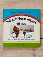 Puh och Nasse bygger ett hus