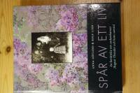 Sp&aring;r av ett liv : en ber&auml;ttelse om sockenbarnet August Theodor och hans samtid