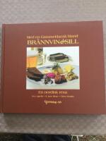 Med en Gammeldansk bland br&auml;nnvin & sill