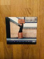 One grass skirt to London