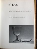 Glas
