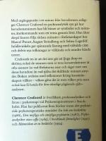 Barndomens &aring;terkomst : En psykoanalytisk och litter&auml;r studie