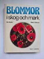 Blommor i skog och mark