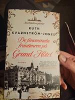 De fenomenala fruntimren p&aring; Grand H&ocirc;tel
