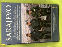 Sarajevo tre svenska officerares ber&auml;ttelse om sina erfarenheter fr&aring;n kriget i forna Jugoslavien och uppgiften att samarbeta med NATO i Sarajevo i den praktiska underr&auml;ttelseverksamheten p&aring; marken 1995-1996
