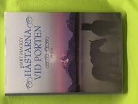 H&auml;starna vid porten