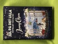 Jul p&aring; det lilla hotellet vid havet 