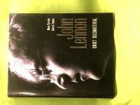 John Lennon fotografier fr&aring;n Daily Mail