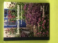 Sommarblommor f&ouml;rnya i rabatter och krukor