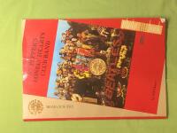 Sg. Pepper's Lonely Hearts Club Band the Souvenir Photo Book