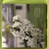 Ur m&ouml;rkret kommer p&auml;rlor av sk&ouml;nhet en bok om Bettina Kjellin och Brunneby