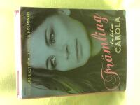 Fr&auml;mling en bok om Carola