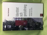 Identitet och gestaltning v&auml;ckelseforskning i akademi och kyrka