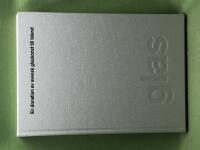 Glas / En donation av svensk glaskonst till Island