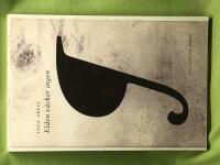 Elden v&auml;cker ingen [roman]