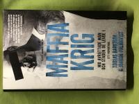 Maffiakrig [nio avr&auml;ttade m&auml;n och staden de levde i : ett reportage]