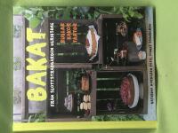 Bakat fr&aring;n slottstr&auml;dg&aring;rden Ulriksdal [bullar, kakor, t&aring;rtor]