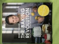 The baking revolution [vegan cakes, gluten free cookies, raw treats]