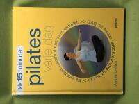 15 minuter pilates varje dag [n&aring; resultat n&auml;rsomhelst varsomhelst] inkl CD